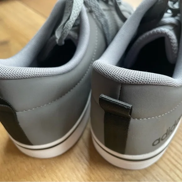 ADIDAS NWOT sneakers - Picture 7 of 9